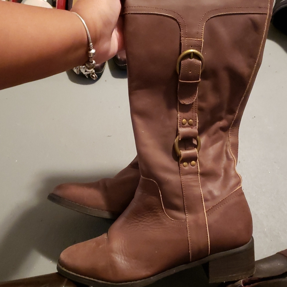 Heel boots